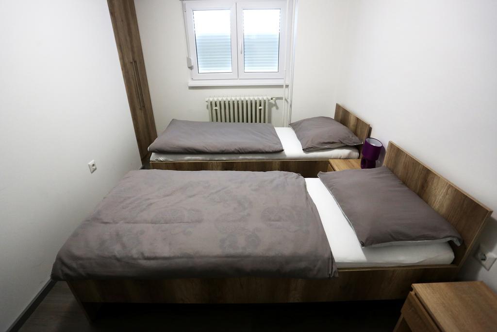 Apartment Travego II Osijek Rum bild